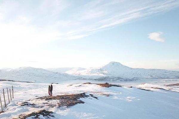 Fantastisk utsikt rett ovenfor hyttefeltet.